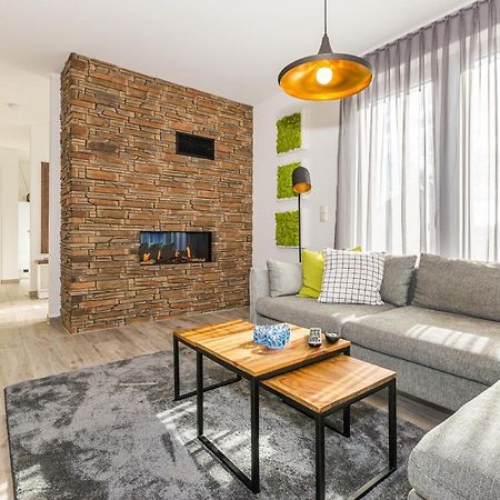 Ferienhaus-See-Sauna-Kamin-Hund Mit E-Ladestation Krakow am See Dış mekan fotoğraf