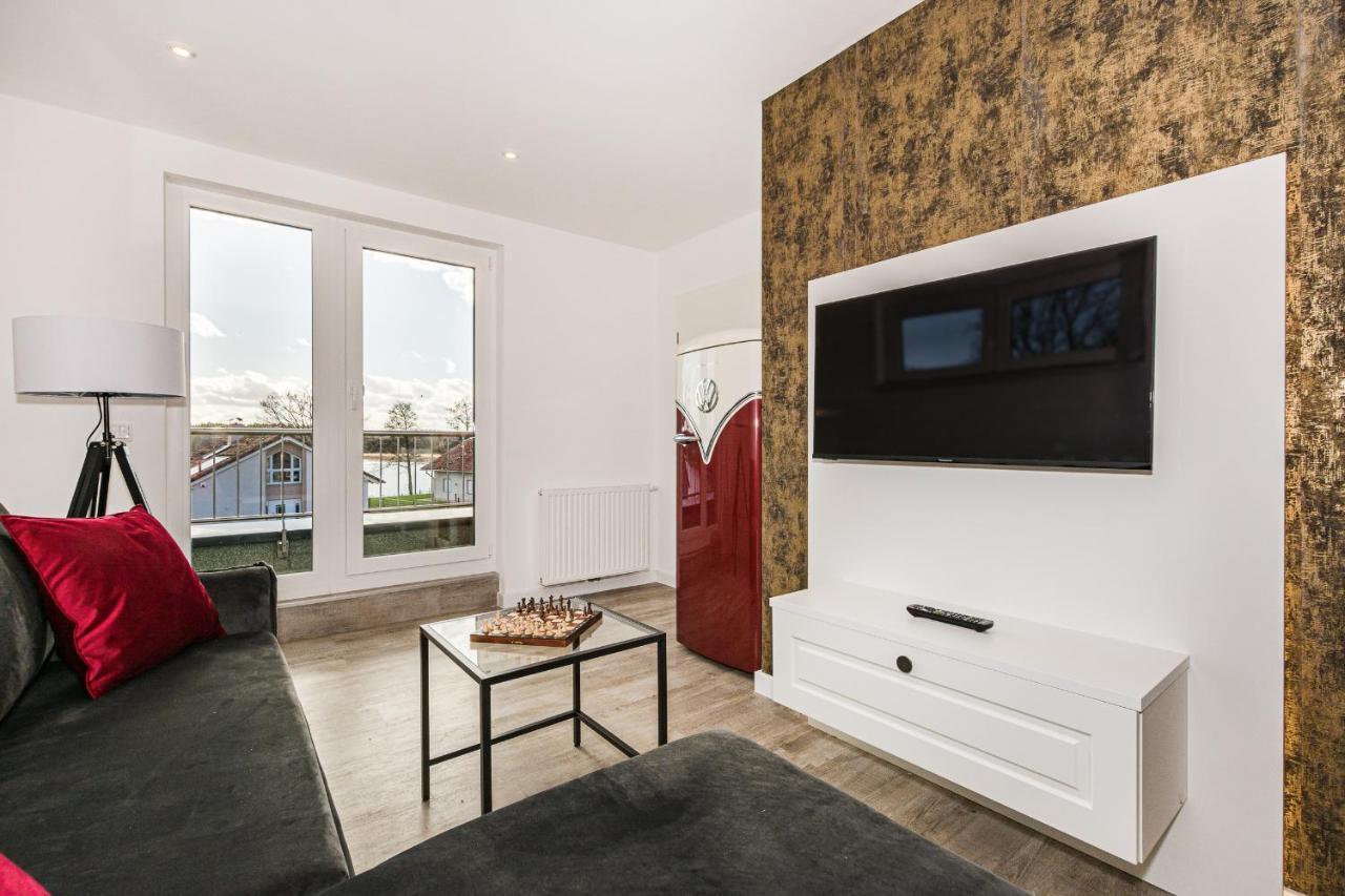 Ferienhaus-See-Sauna-Kamin-Hund Mit E-Ladestation Krakow am See Dış mekan fotoğraf