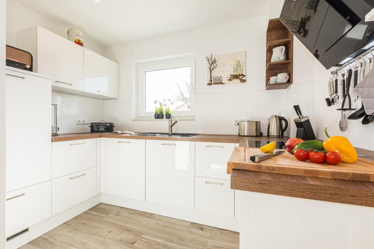Ferienhaus-See-Sauna-Kamin-Hund Mit E-Ladestation Krakow am See Dış mekan fotoğraf